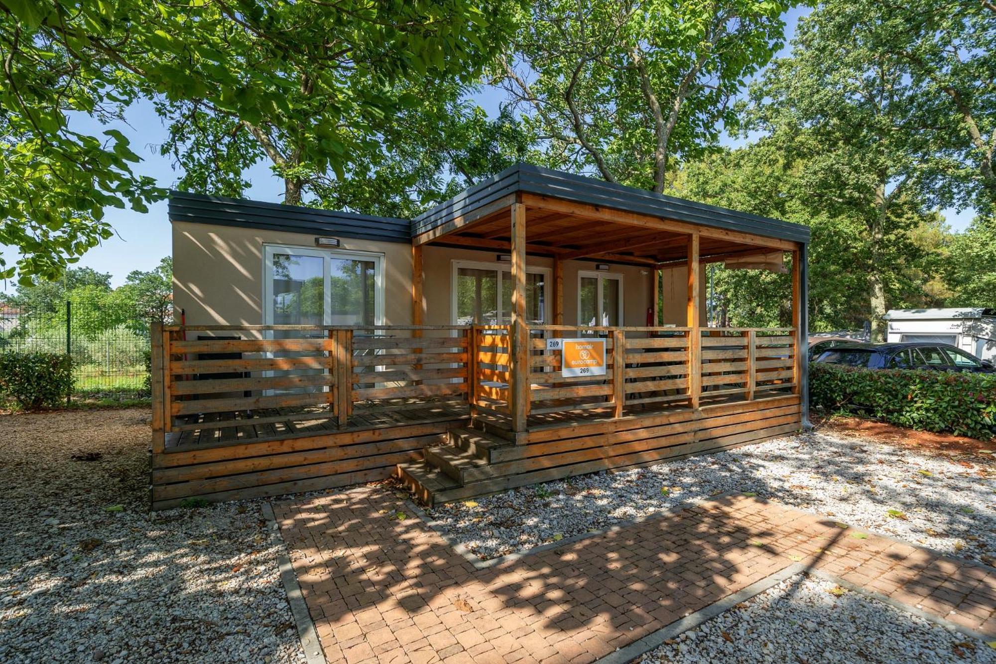Eurocamp Mobile Homes At Campsite Puntica Funtana Exterior photo